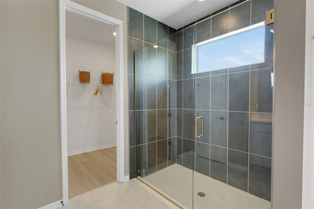 En Venta: $499,990 (3 camas, 2 baños, 2088 Pies cuadrados)