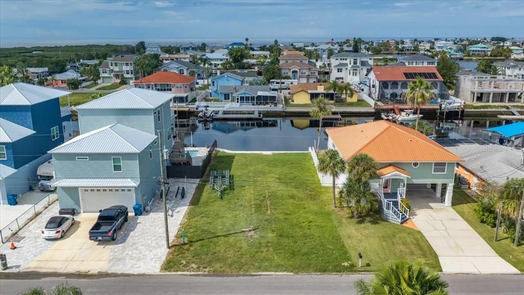For Sale: $275,000 (0.11 acres)