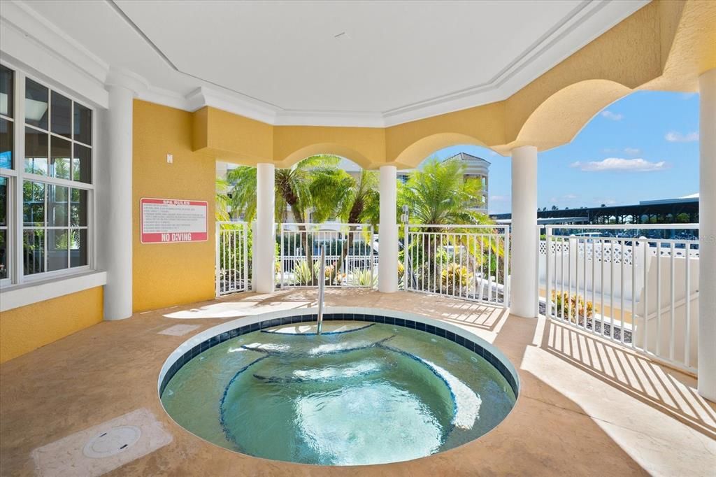 En Venta: $640,000 (3 camas, 2 baños, 1736 Pies cuadrados)