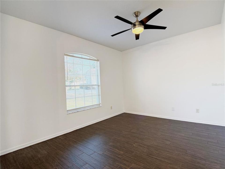 For Rent: $2,800 (4 beds, 3 baths, 2288 Square Feet)