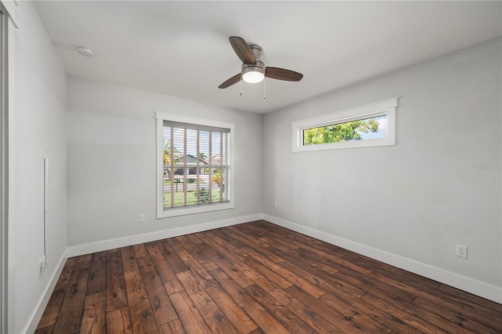 En Venta: $329,900 (3 camas, 2 baños, 1619 Pies cuadrados)