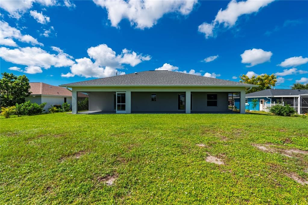 En Venta: $329,900 (3 camas, 2 baños, 1619 Pies cuadrados)