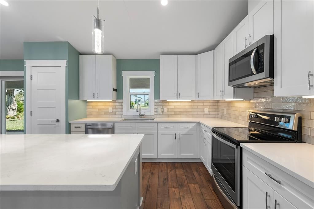 En Venta: $329,900 (3 camas, 2 baños, 1619 Pies cuadrados)