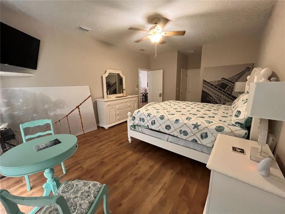 For Sale: $1,400,000 (4 beds, 3 baths, 3028 Square Feet)