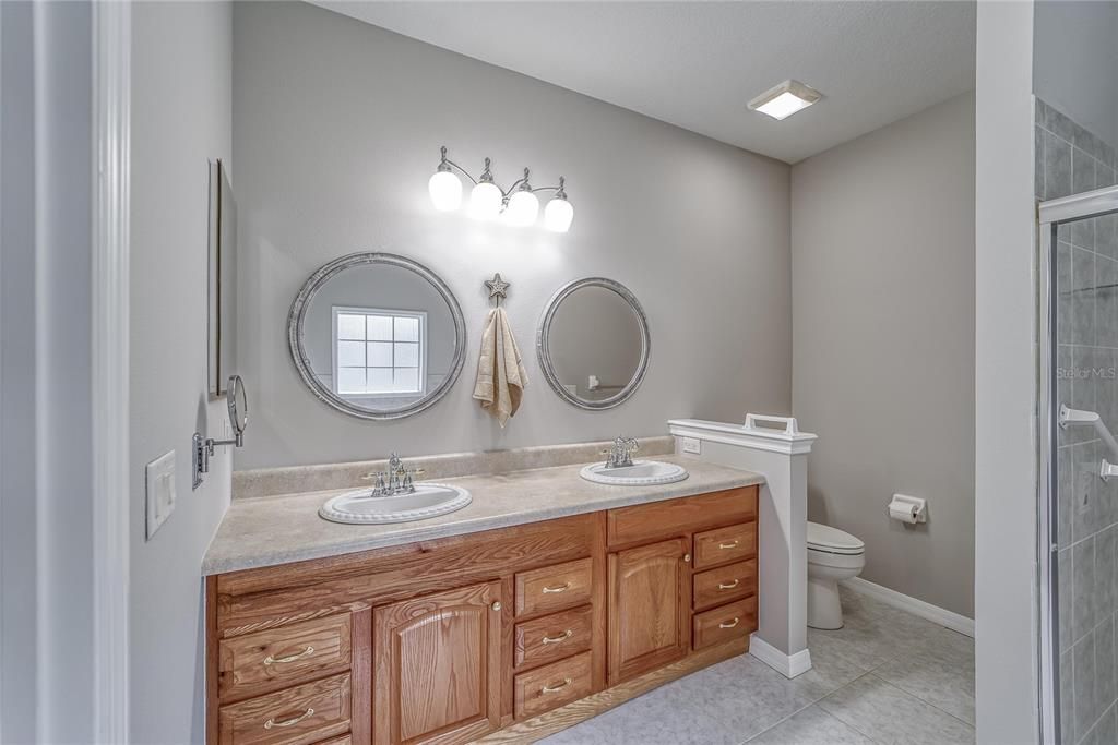 For Sale: $1,400,000 (4 beds, 3 baths, 3028 Square Feet)
