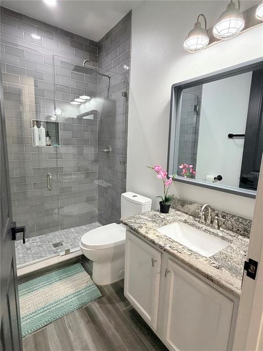 En Venta: $649,000 (4 camas, 3 baños, 2803 Pies cuadrados)