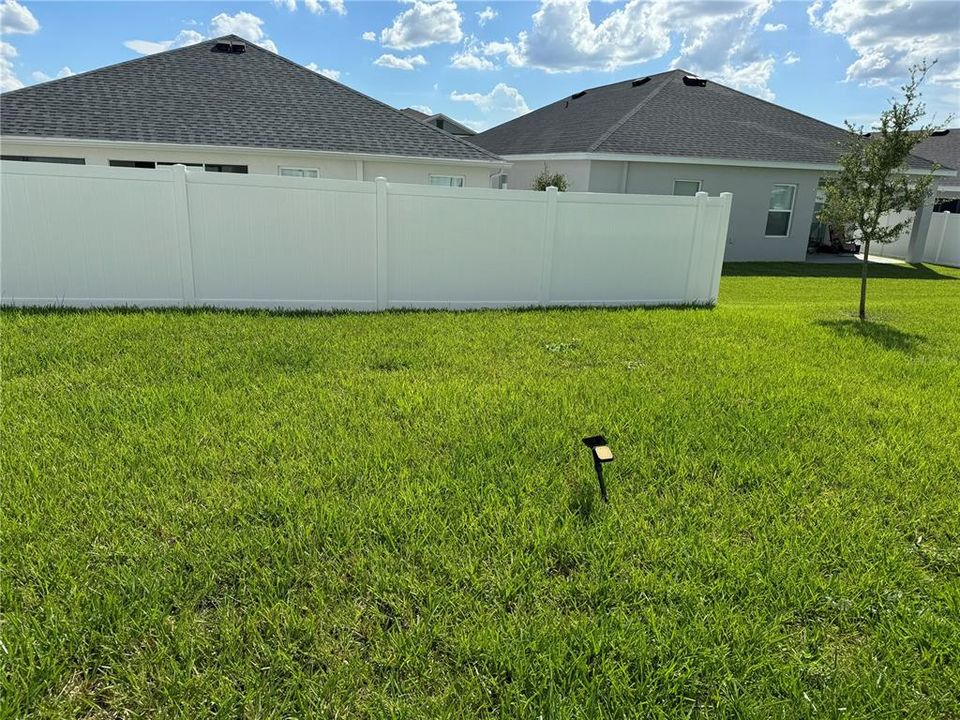 For Sale: $530,000 (4 beds, 3 baths, 3280 Square Feet)