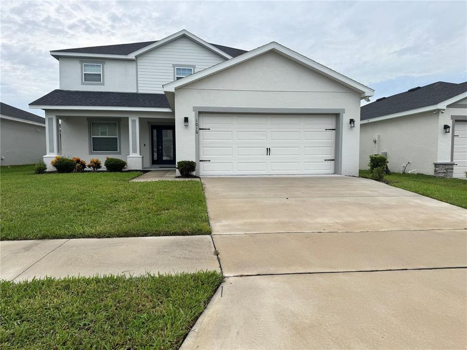 For Sale: $530,000 (4 beds, 3 baths, 3280 Square Feet)