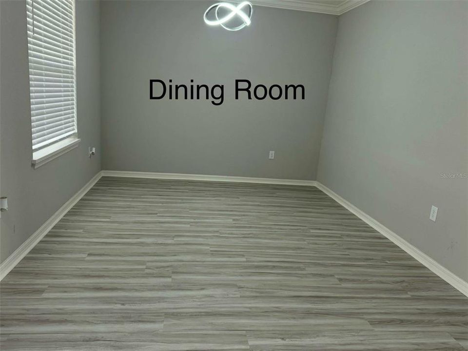 For Sale: $530,000 (4 beds, 3 baths, 3280 Square Feet)