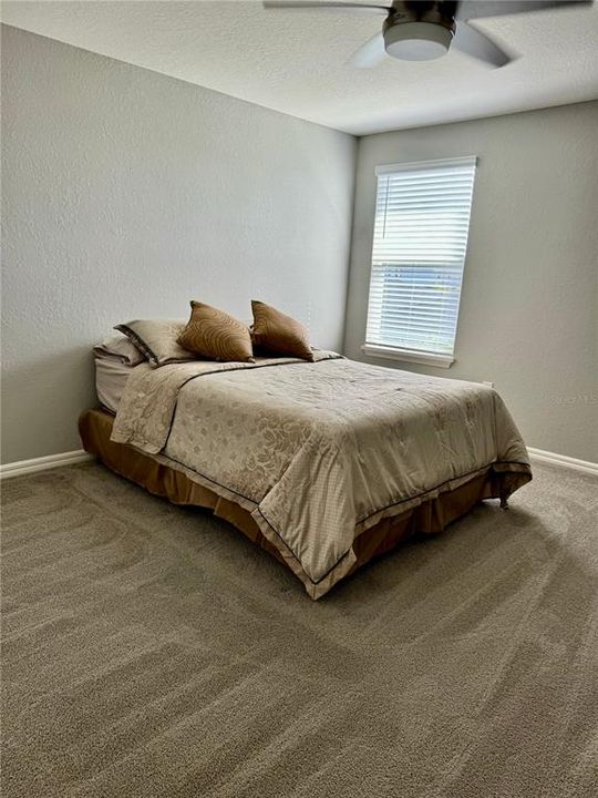 For Sale: $530,000 (4 beds, 3 baths, 3280 Square Feet)