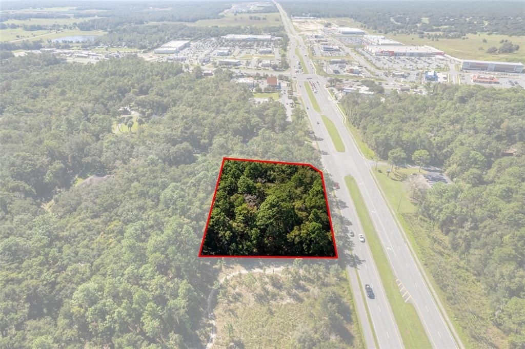 На продажу: $1,325,000 (1.42 acres)