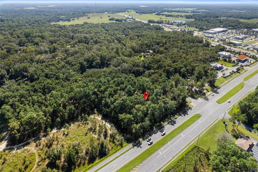 На продажу: $1,325,000 (1.42 acres)