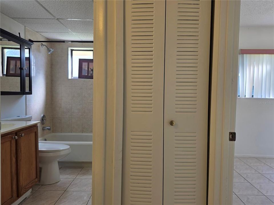 For Rent: $1,595 (2 beds, 2 baths, 950 Square Feet)