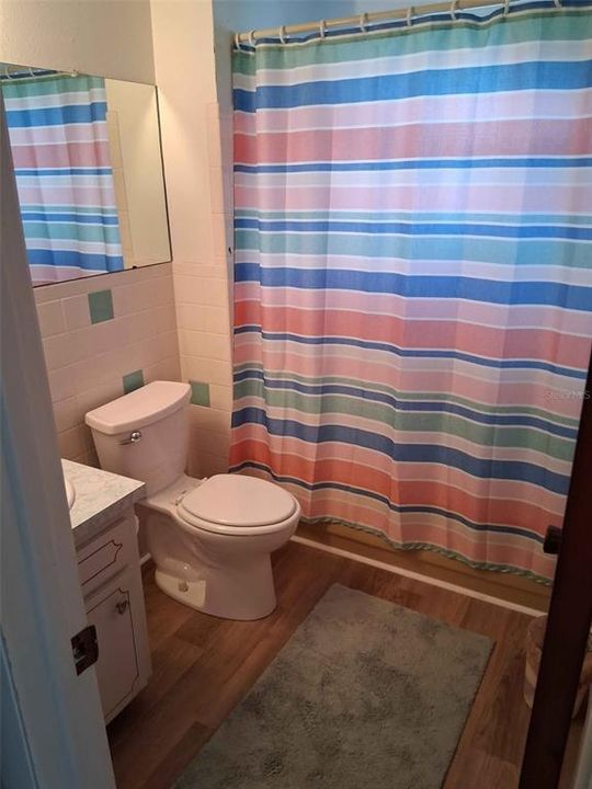 En Venta: $489,900 (4 camas, 2 baños, 1612 Pies cuadrados)