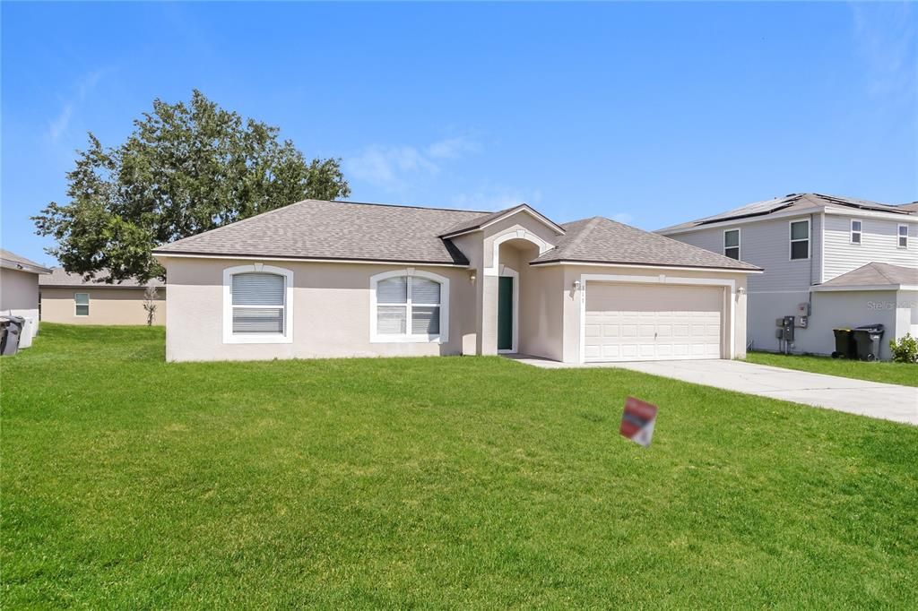For Sale: $255,000 (3 beds, 2 baths, 1515 Square Feet)
