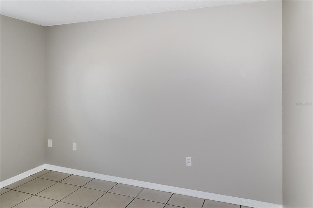 For Sale: $255,000 (3 beds, 2 baths, 1515 Square Feet)