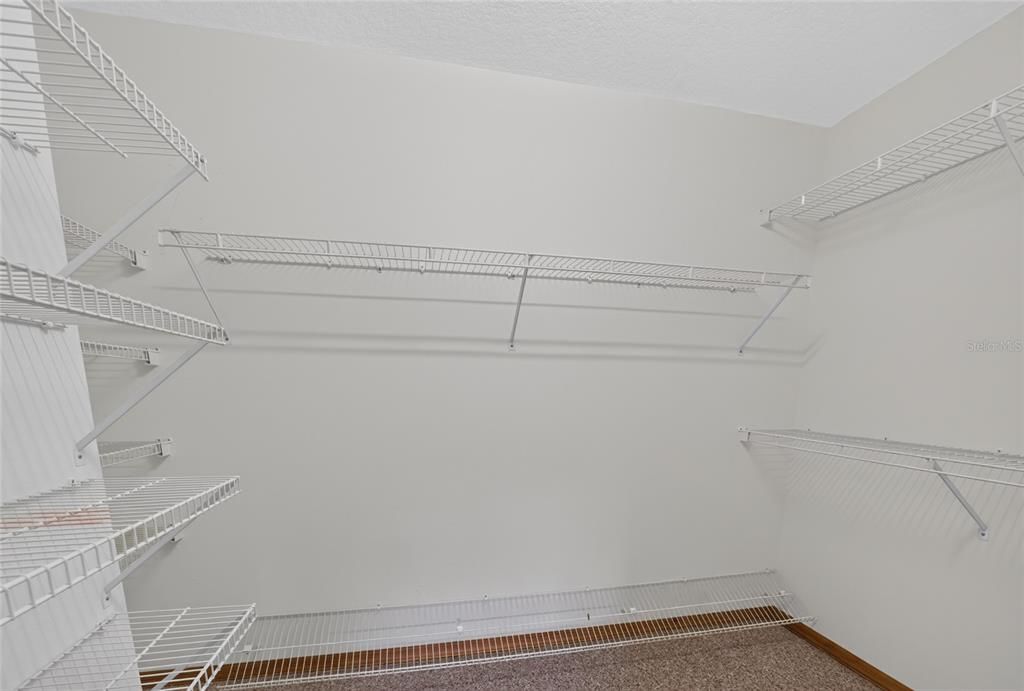 На продажу: $229,900 (2 спален, 2 ванн, 1579 Квадратных фут)