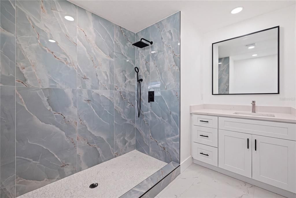 For Sale: $995,000 (3 beds, 2 baths, 1764 Square Feet)