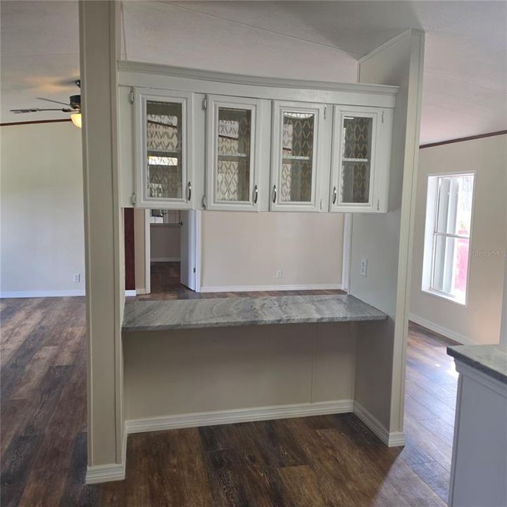 待售: $269,000 (3 贝兹, 3 浴室, 1380 平方英尺)