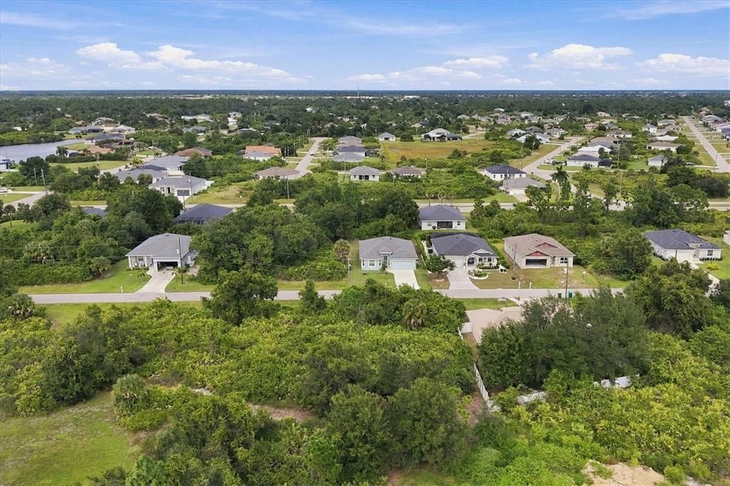 待售: $30,000 (0.22 acres)