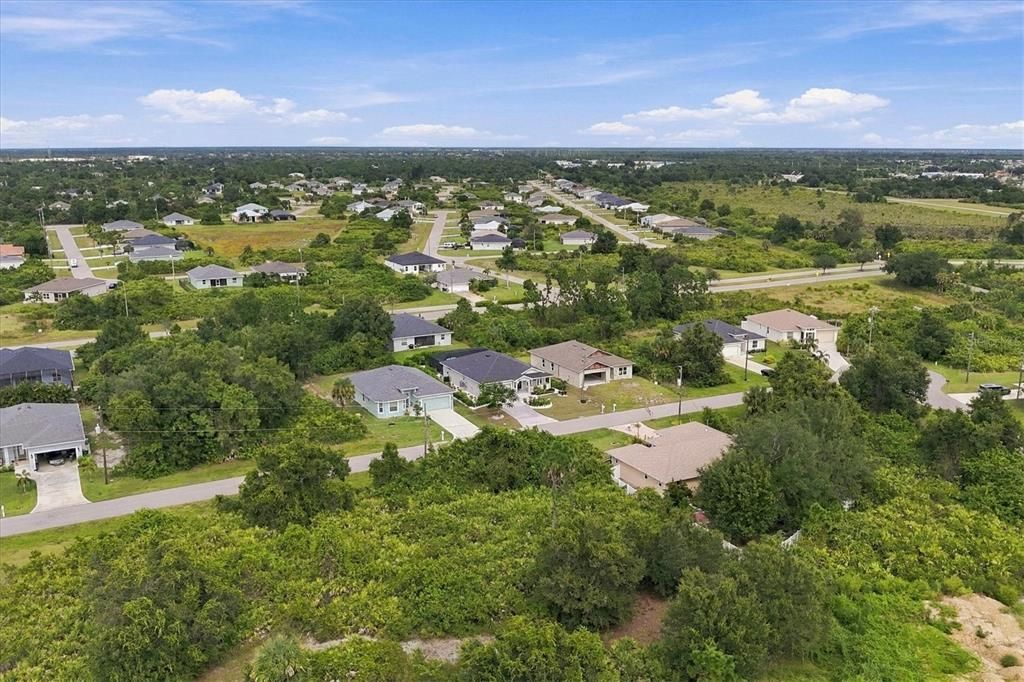 待售: $30,000 (0.22 acres)