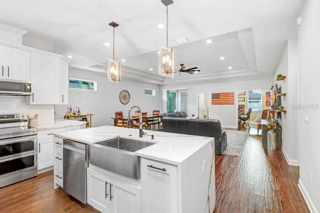 For Sale: $649,900 (4 beds, 2 baths, 2152 Square Feet)