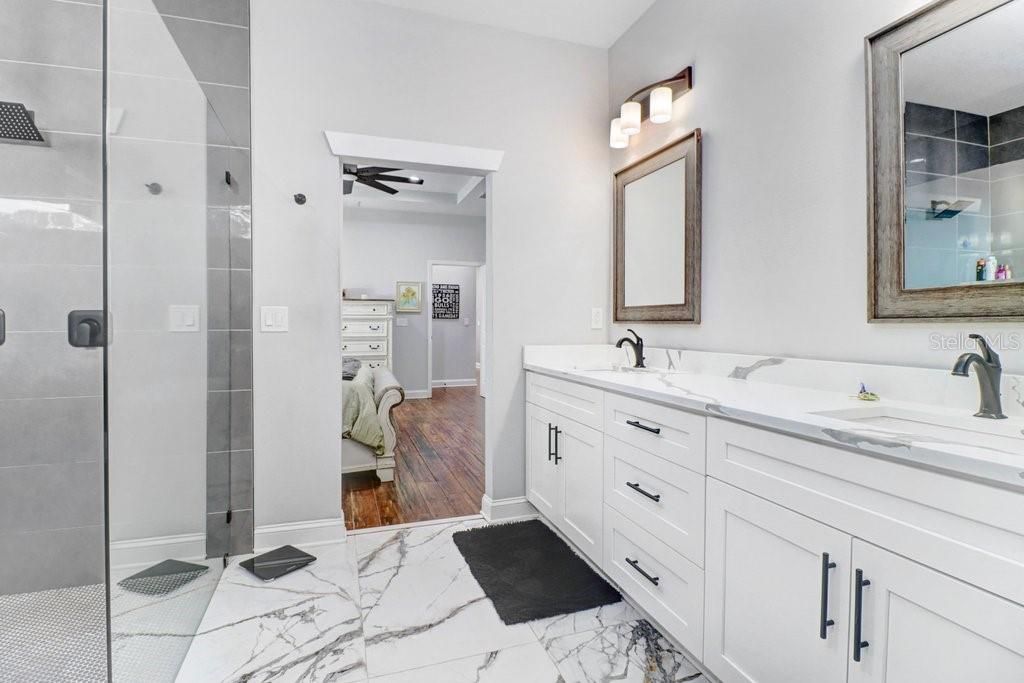 For Sale: $649,900 (4 beds, 2 baths, 2152 Square Feet)