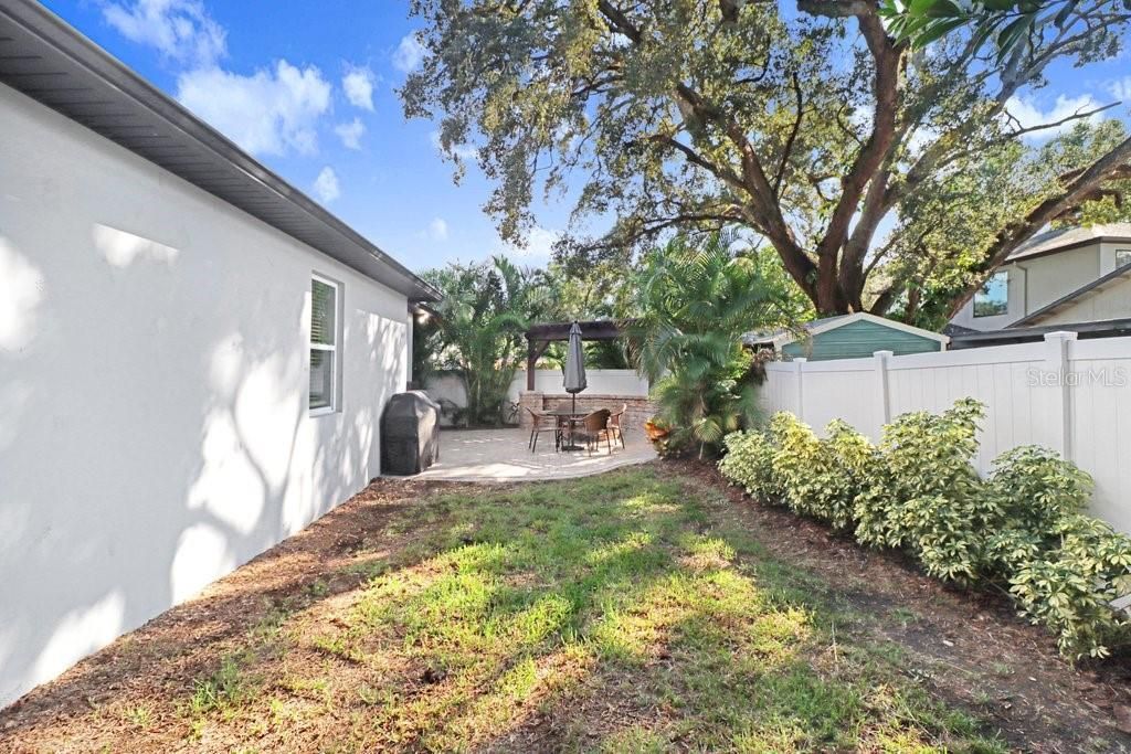 For Sale: $649,900 (4 beds, 2 baths, 2152 Square Feet)