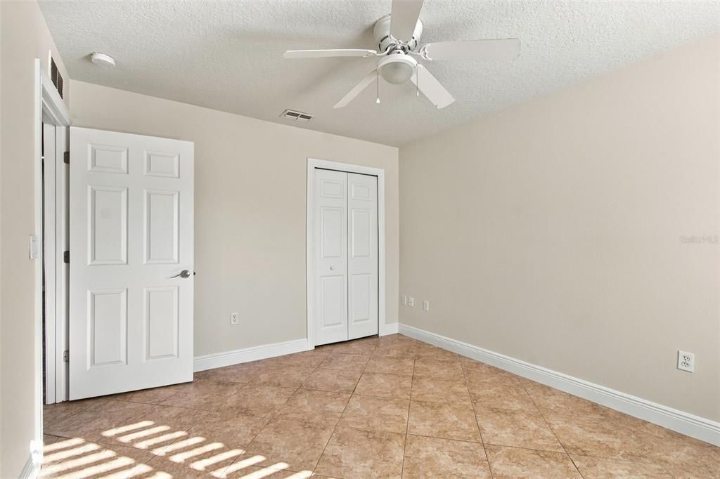For Sale: $345,000 (3 beds, 2 baths, 2020 Square Feet)