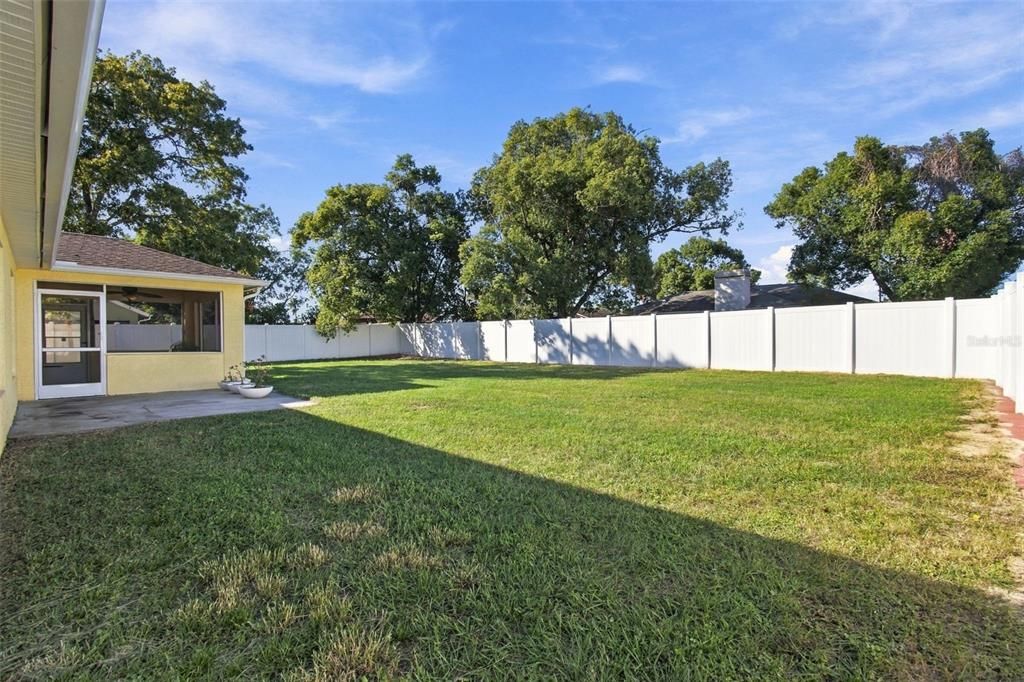 For Sale: $345,000 (3 beds, 2 baths, 2020 Square Feet)