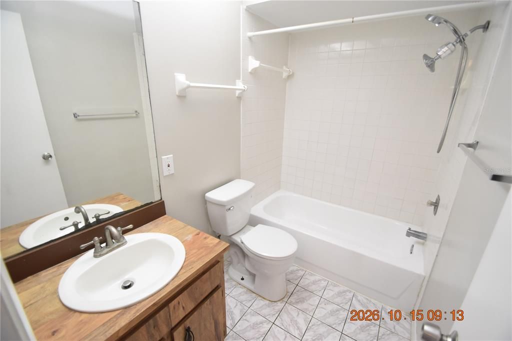 В аренду: $2,195 (2 спален, 2 ванн, 1232 Квадратных фут)