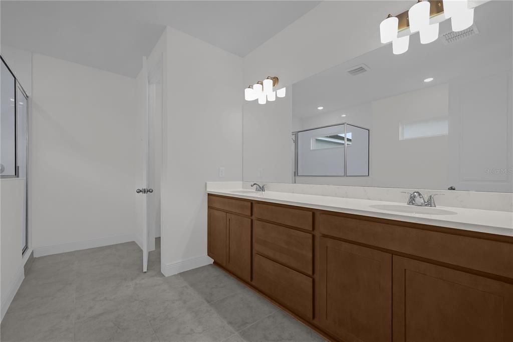 В аренду: $3,650 (4 спален, 2 ванн, 2515 Квадратных фут)