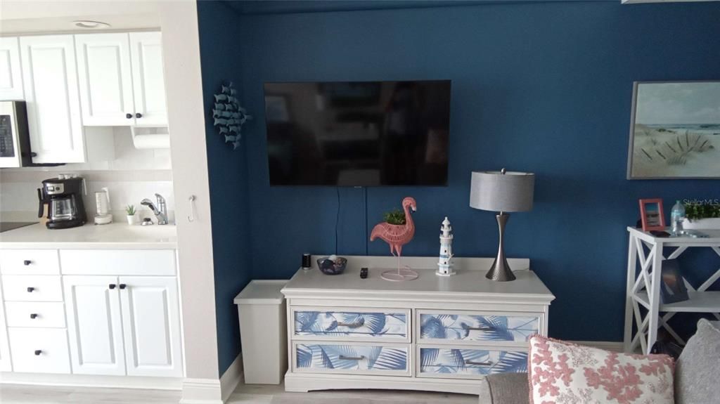 For Sale: $90,000 (0 beds, 1 baths, 339 Square Feet)