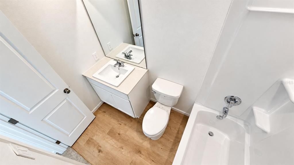 В аренду: $1,800 (3 спален, 2 ванн, 1386 Квадратных фут)