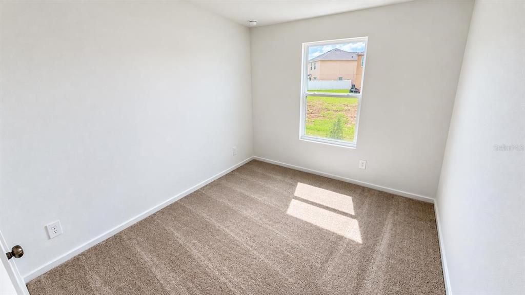 В аренду: $1,800 (3 спален, 2 ванн, 1386 Квадратных фут)