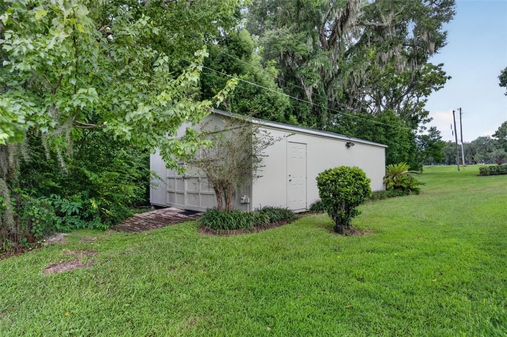 For Sale: $724,900 (3 beds, 2 baths, 2506 Square Feet)
