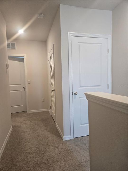 В аренду: $2,300 (3 спален, 2 ванн, 1460 Квадратных фут)
