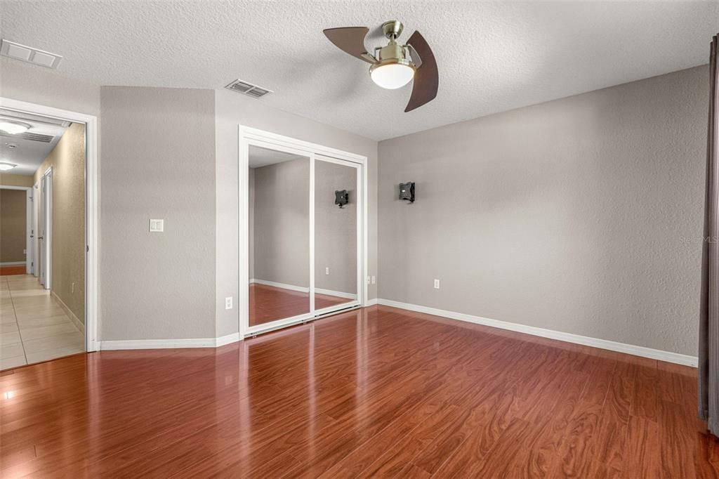 For Sale: $459,000 (4 beds, 2 baths, 2320 Square Feet)