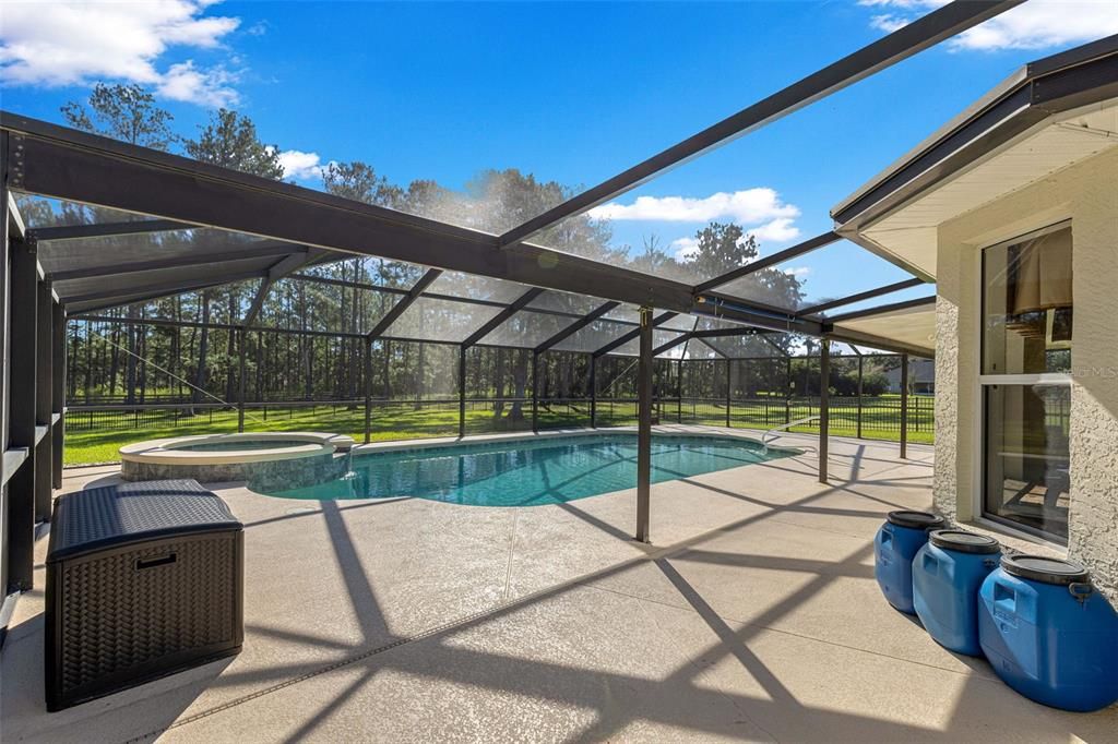 For Sale: $459,000 (4 beds, 2 baths, 2320 Square Feet)