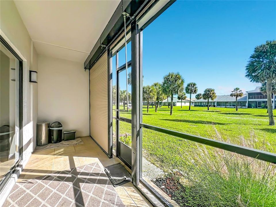 For Sale: $310,000 (2 beds, 2 baths, 1310 Square Feet)