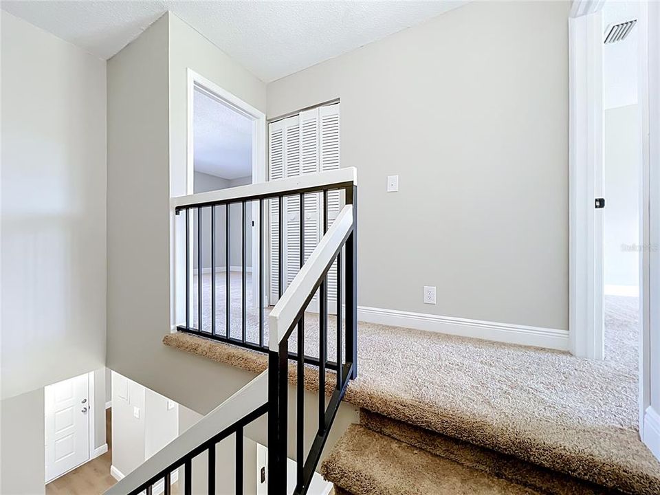 For Sale: $310,000 (2 beds, 2 baths, 1310 Square Feet)