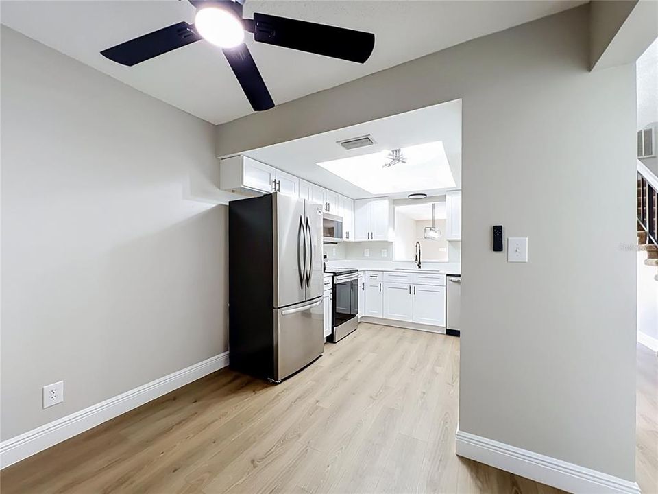 For Sale: $310,000 (2 beds, 2 baths, 1310 Square Feet)
