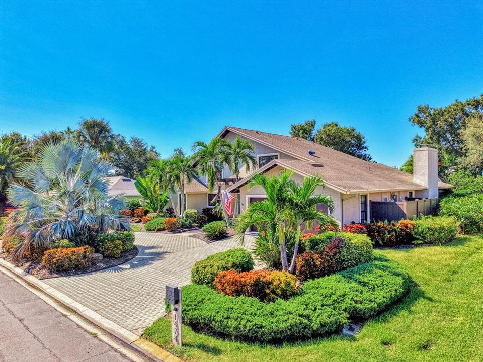 For Sale: $1,485,999 (4 beds, 3 baths, 3246 Square Feet)