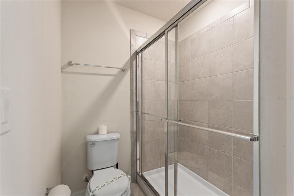 En Venta: $549,000 (7 camas, 5 baños, 3370 Pies cuadrados)