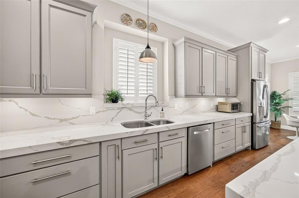 For Sale: $1,299,000 (3 beds, 2 baths, 2662 Square Feet)