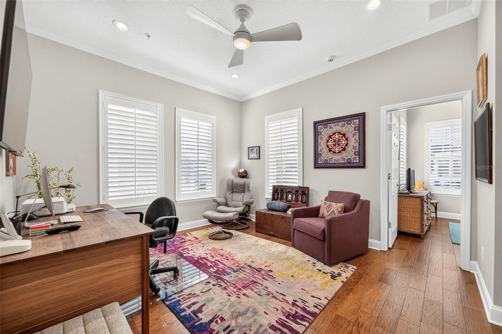For Sale: $1,299,000 (3 beds, 2 baths, 2662 Square Feet)