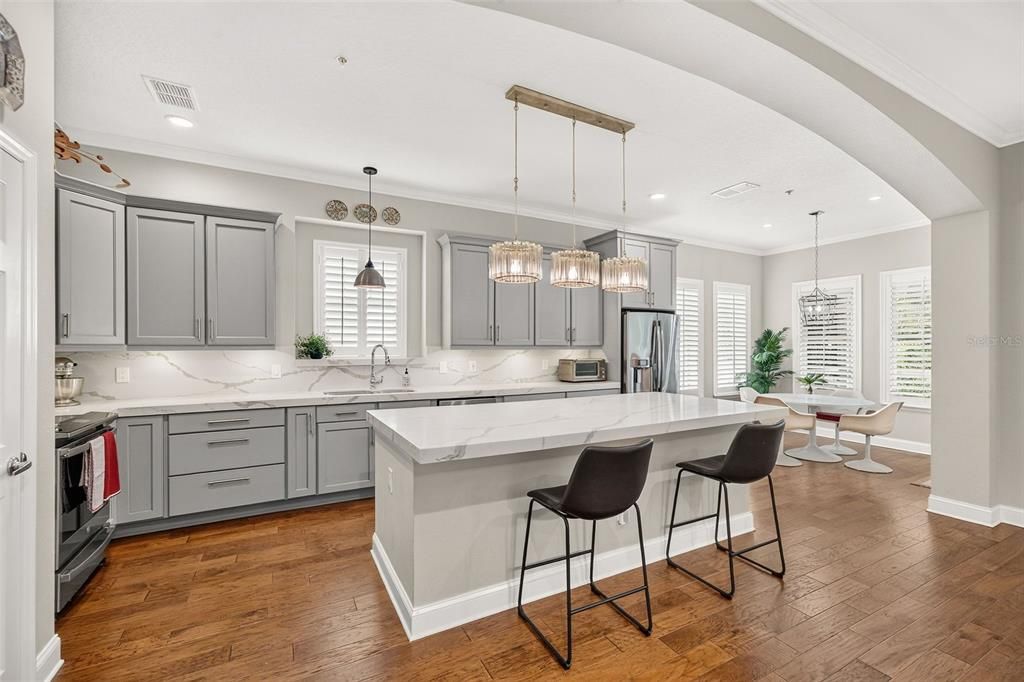 For Sale: $1,299,000 (3 beds, 2 baths, 2662 Square Feet)