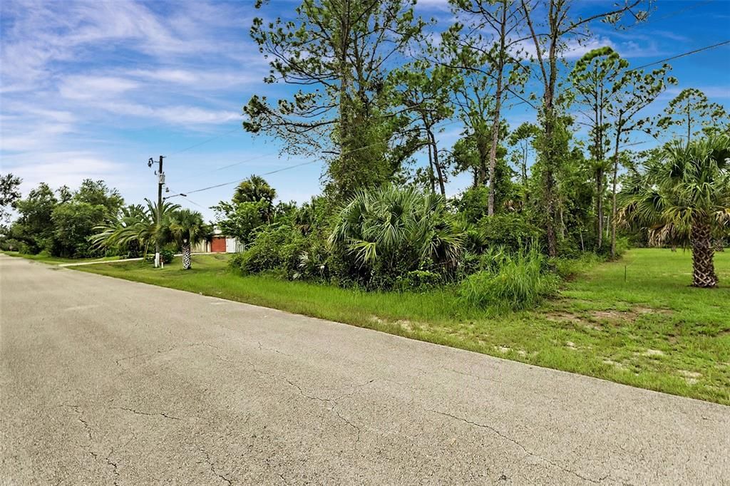待售: $24,900 (0.50 acres)