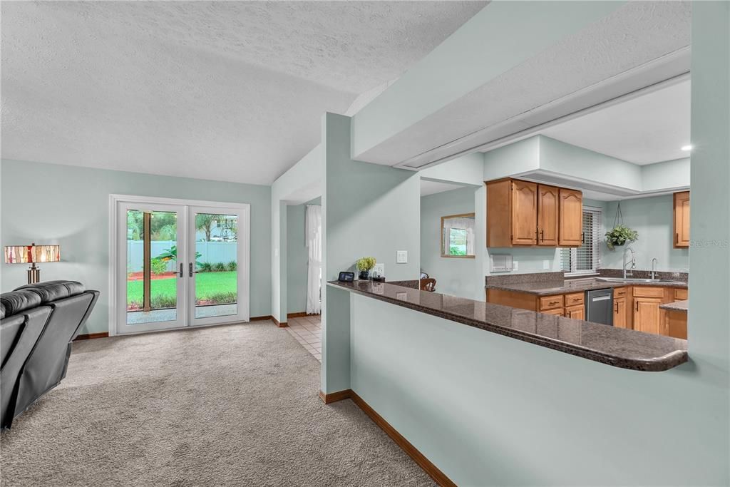 En Venta: $550,000 (4 camas, 2 baños, 2859 Pies cuadrados)