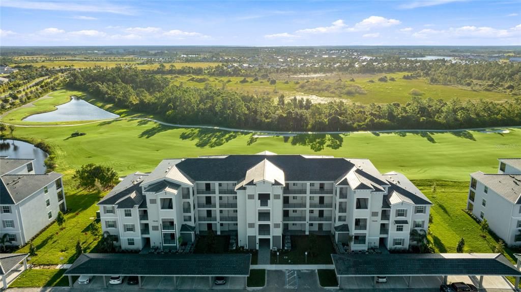 На продажу: $275,000 (2 спален, 2 ванн, 1124 Квадратных фут)